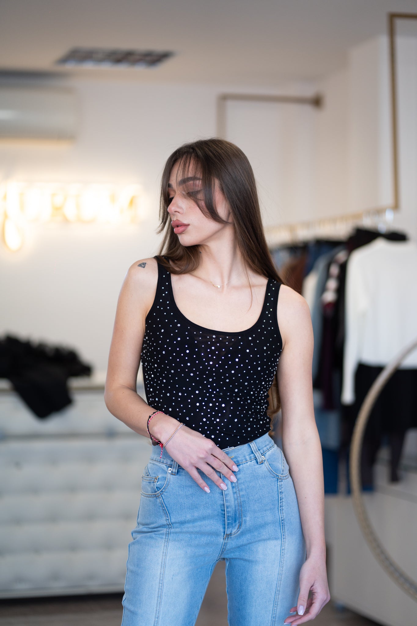 Топ “черен точици”