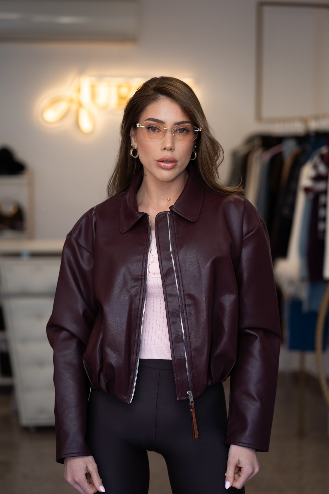 Кафяво кожено яке