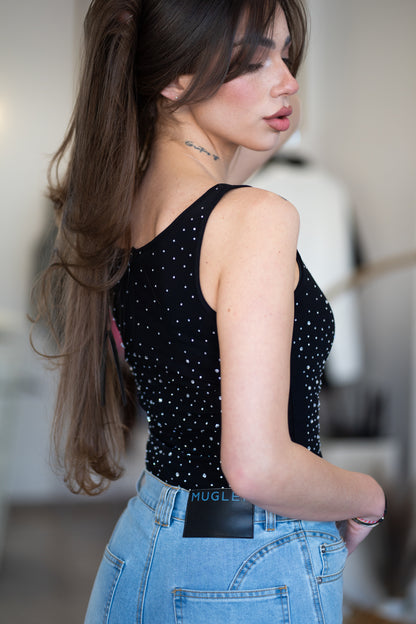 Топ “черен точици”